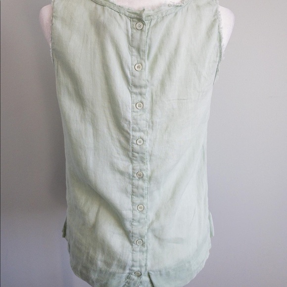 Tank Blouse with Button-Up detail - Picture 5 of 6